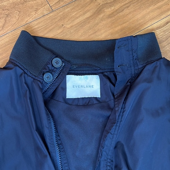 Everlane navy bomber jacket - Picture 2 of 3